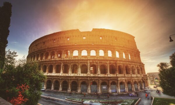 Tutti pazzi per il Colosseo