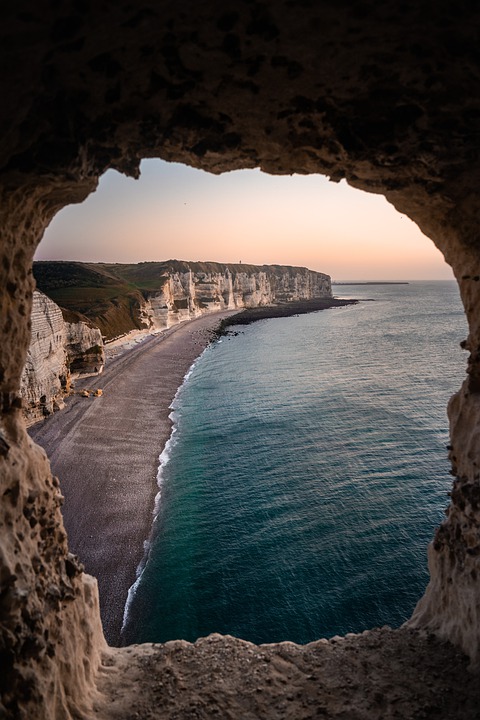 Étretat, meraviglioso villaggio di pescatori
