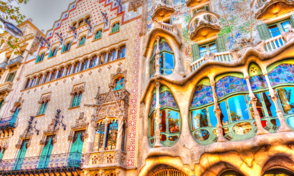 Alla scoperta di Casa Battlò a Barcellona, una delle opere geniali di Antoni Gaudì